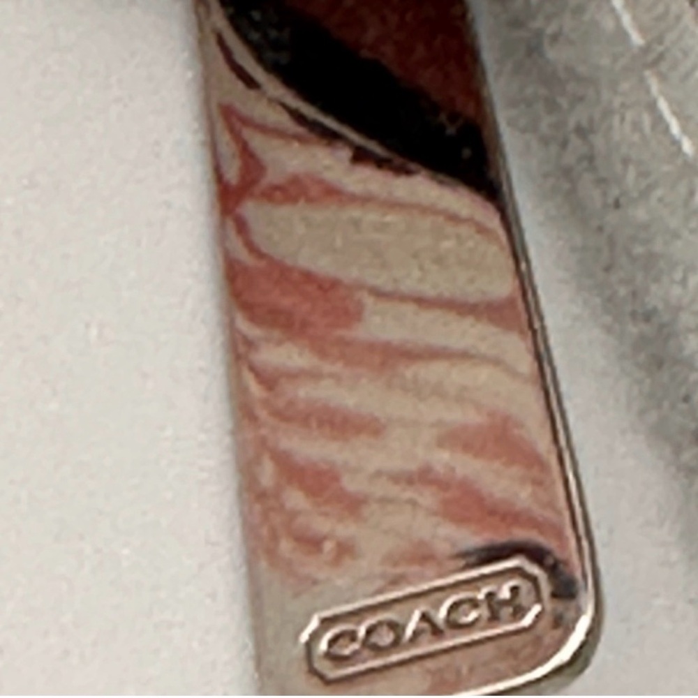 EUC Coach 1941 Peyton Dream C
Accordion Zip Wallet/Wristlet - Picture 3 of 11